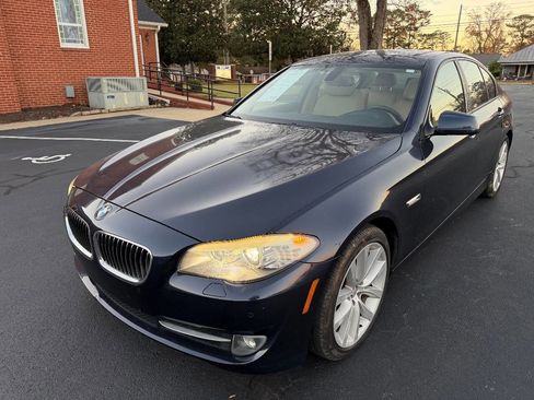 Used 2011 BMW 535i Sedan image 2