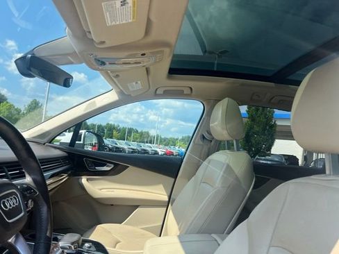 Used 2017 Audi Q7 3.0T Prestige AWD/4WD image 14