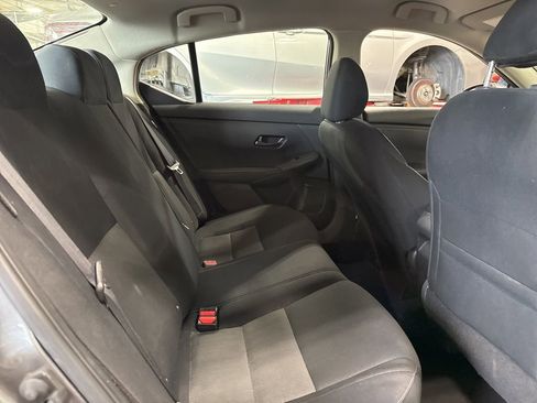 Used 2024 Nissan Sentra SV FWD image 15