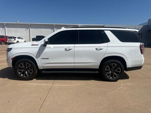 Used 2022 Chevrolet Tahoe Z71 AWD/4WD image 2