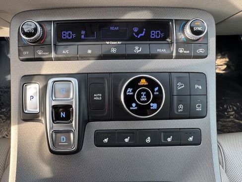 Used 2022 Hyundai Palisade Limited image 20