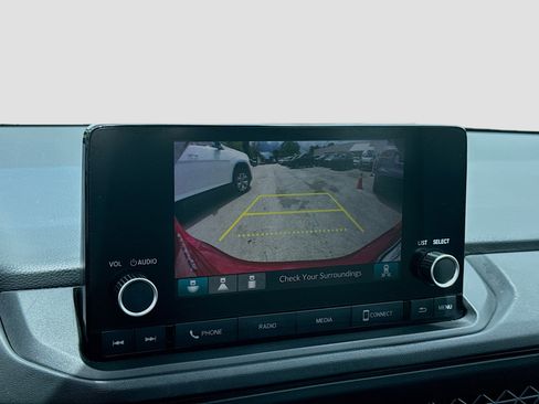 Certified 2023 Honda Accord EX image 13