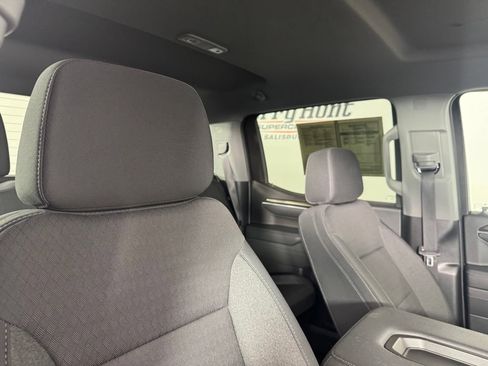 Used 2024 Chevrolet Silverado 1500 LT AWD/4WD image 35