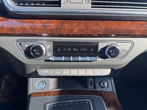 Used 2018 Audi Q5 2.0T Premium AWD/4WD image 27
