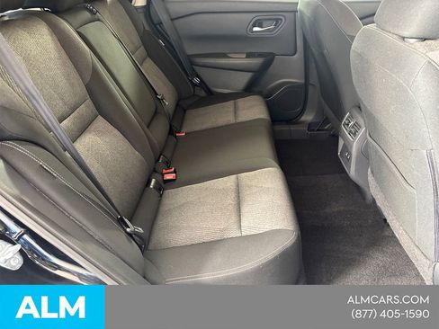 Used 2025 Nissan Rogue SV image 19