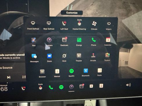 Used 2023 Tesla Model 3 Performance image 31