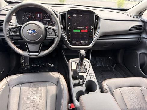 Used 2025 Subaru Crosstrek 2.5i Limited AWD/4WD image 18