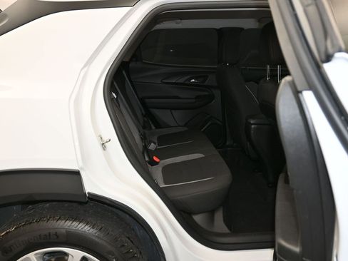 Certified 2024 Chevrolet TrailBlazer LS image 26