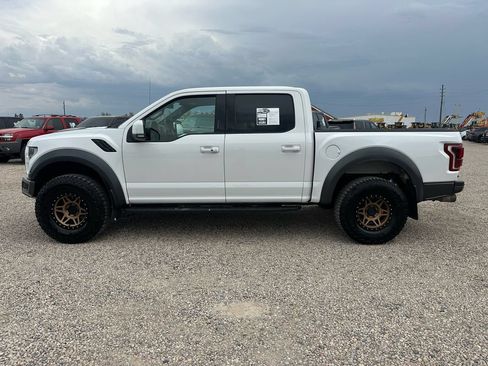 Used 2018 Ford F150 Raptor w/ Equipment Group 802A Luxury AWD/4WD image 7