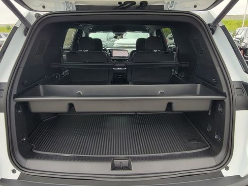 New 2026 Chevrolet Traverse LT image 19