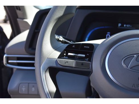 New 2026 Hyundai Elantra SE image 19