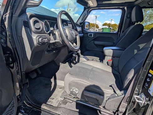 Certified 2022 Jeep Wrangler Unlimited Sport w/ Sun And Sound Package image 11