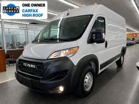 Used 2023 RAM ProMaster 2500 FWD image 2