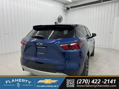 Used 2022 Chevrolet Blazer LT FWD image 3