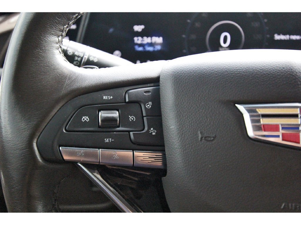 Used 2023 Cadillac Escalade ESV Premium Luxury AWD/4WD image 16
