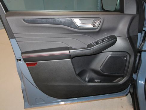 Used 2025 Ford Escape ST-Line Elite w/ Tech Pack #1 image 5