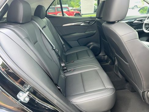 Used 2024 Buick Envision Preferred AWD/4WD image 25