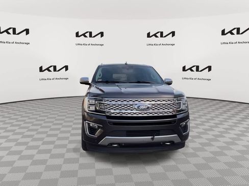 Used 2019 Ford Expedition Max Platinum AWD/4WD image 3
