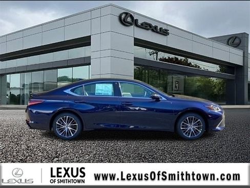 New 2025 Lexus ES 350 w/ Premium Package image 3