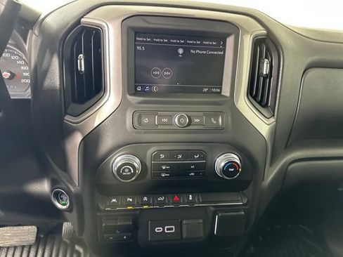 Used 2023 GMC Sierra 1500 Pro w/ Pro Value Package image 21