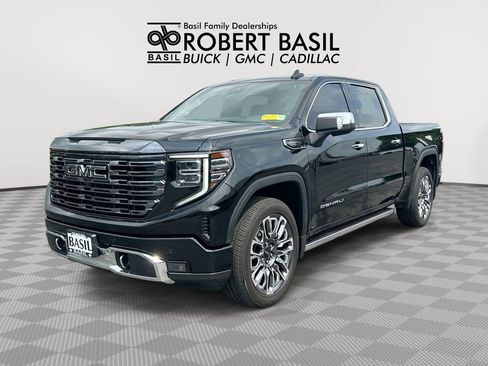 Used 2024 GMC Sierra 1500 Denali Ultimate AWD/4WD image 1