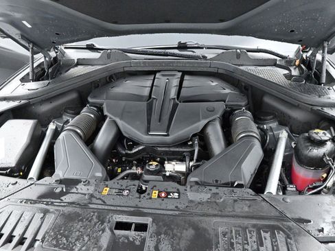 Used 2024 Genesis GV80 3.5T w/ Prestige Package image 36