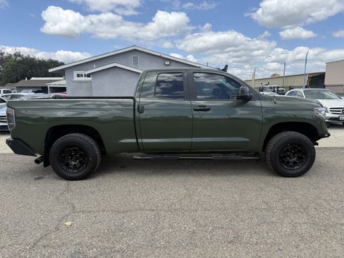 Used 2014 Toyota Tundra SR5 w/ SR5 Upgrade Package RWD image 7
