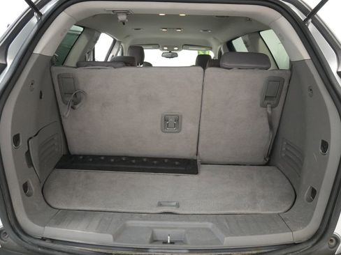 Used 2012 Chevrolet Traverse LS image 20