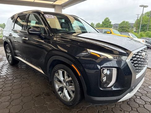 Used 2020 Hyundai Palisade SEL w/ Premium Package AWD/4WD image 4