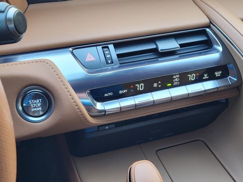 Used 2018 Lexus LC 500 Coupe image 23