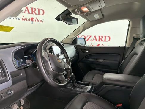Used 2018 Chevrolet Colorado Z71 RWD image 12