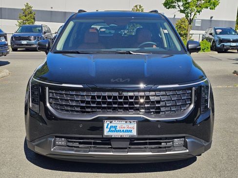 New 2026 Kia Carnival SX Prestige FWD image 2