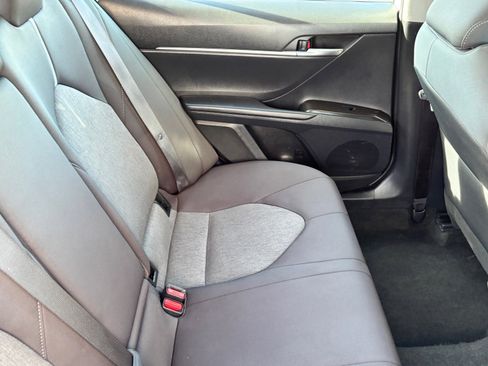 Certified 2022 Toyota Camry LE image 14