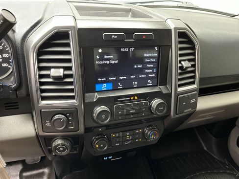 Used 2016 Ford F150 XLT w/ Equipment Group 302A Luxury AWD/4WD image 23