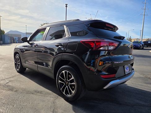 Used 2024 Chevrolet TrailBlazer LT image 4