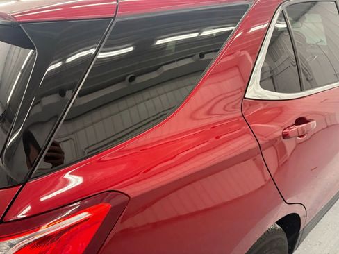 Used 2021 Chevrolet Equinox LT image 23