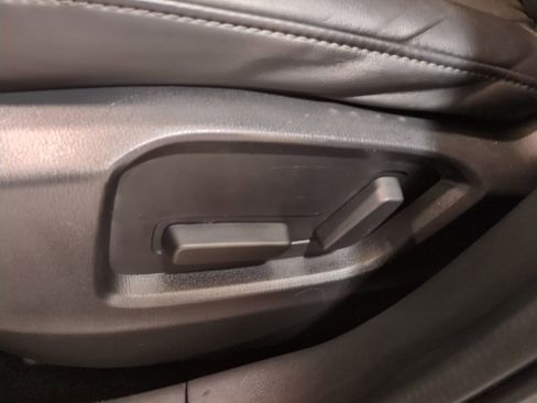 Used 2020 MAZDA CX-5 Touring image 17