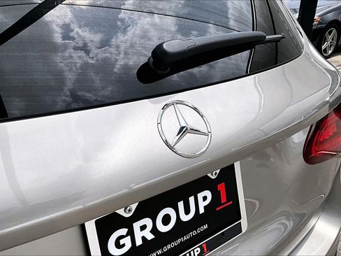 Used 2022 Mercedes-Benz GLC 300 image 30