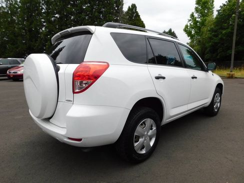 Used 2006 Toyota RAV4 4WD image 2