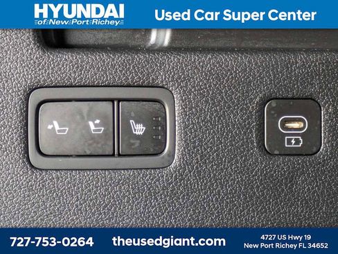Used 2023 Hyundai Palisade Calligraphy image 18