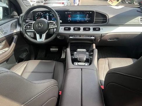 Used 2022 Mercedes-Benz GLS 450 4MATIC image 15