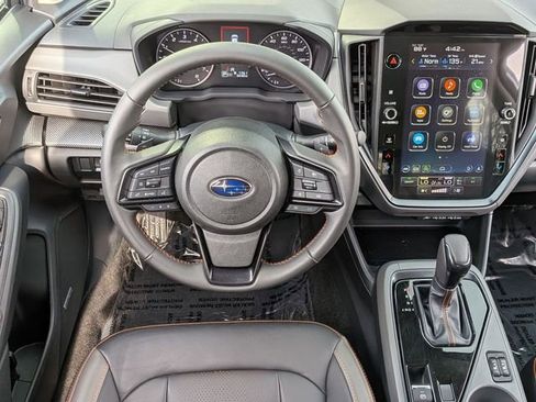 Certified 2025 Subaru Crosstrek 2.5i Limited image 31