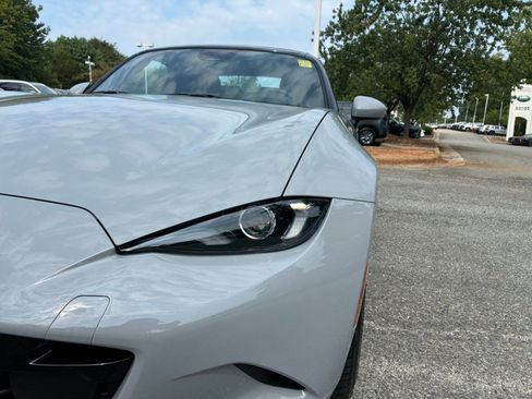 Used 2025 MAZDA MX-5 Miata Grand Touring w/ Weather Package RWD image 24