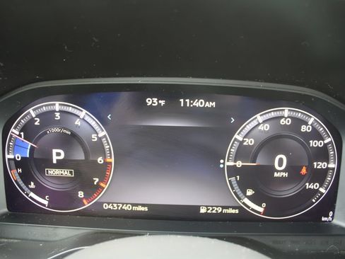 Used 2023 Mitsubishi Outlander SEL AWD/4WD image 35