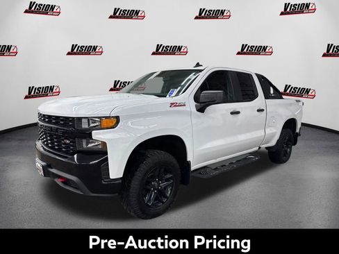 Used 2019 Chevrolet Silverado 1500 Custom Trail Boss w/ Custom Convenience Package image 1