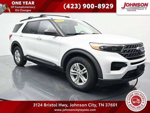 Used 2020 Ford Explorer XLT w/ Class III Trailer Tow Package AWD/4WD image 1