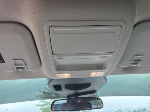 Used 2020 Ford Escape SE FWD image 20