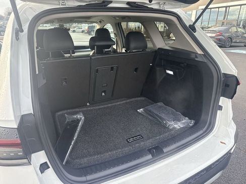 New 2026 Volkswagen Taos SEL AWD/4WD image 44