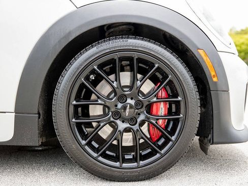 Used 2012 MINI Cooper John Cooper Works w/ Technology Pkg FWD image 29