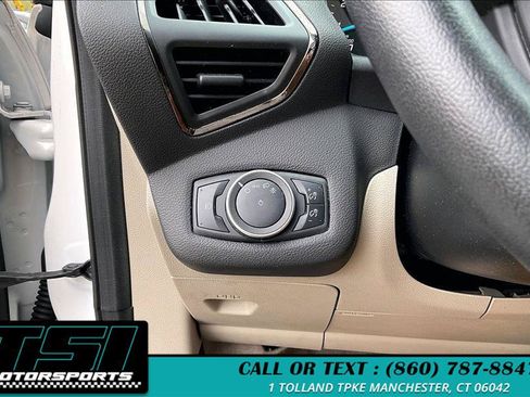 Used 2015 Ford Escape Titanium w/ Equipment Group 301A AWD/4WD image 33